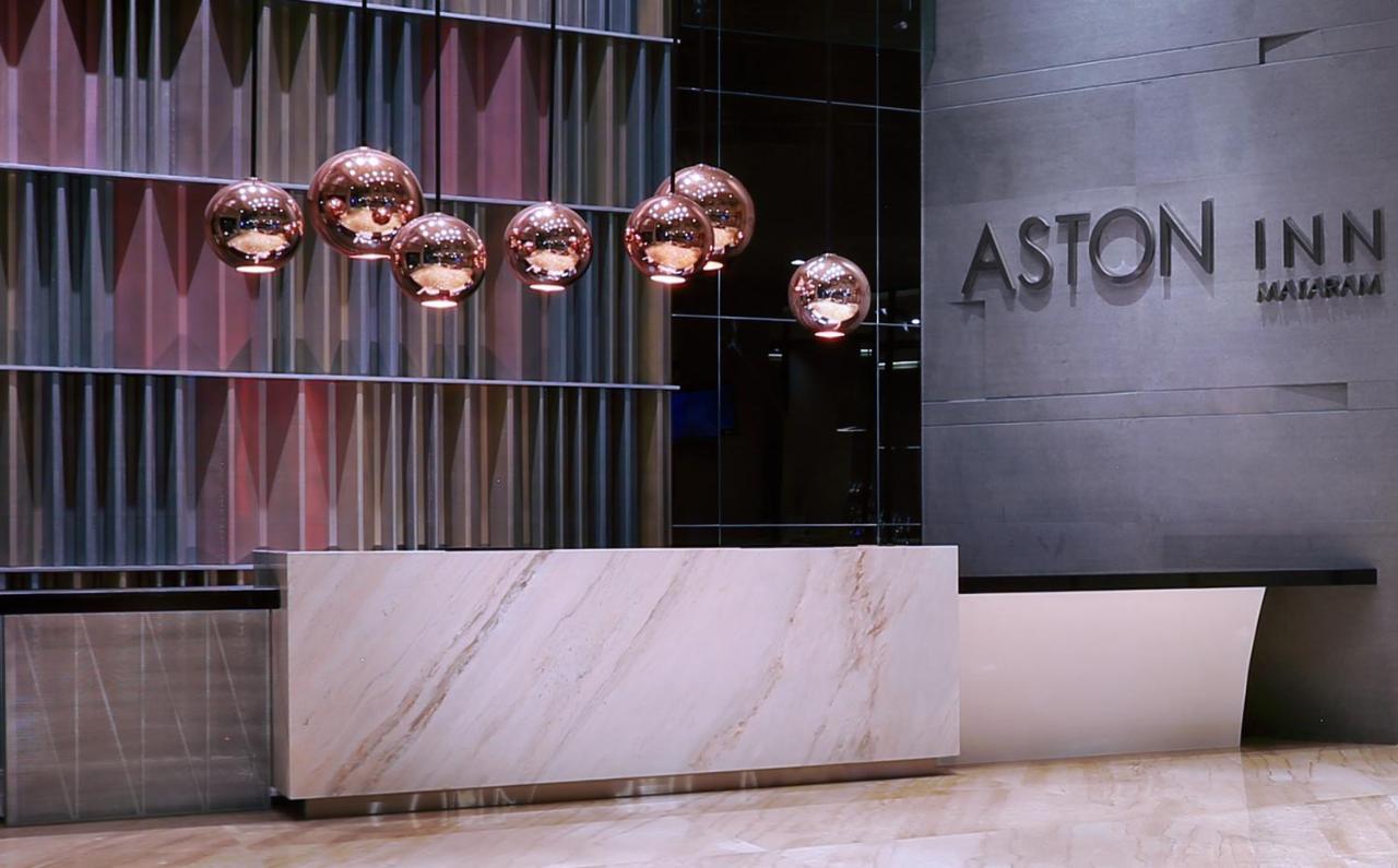 Aston Inn Матарам Экстерьер фото
